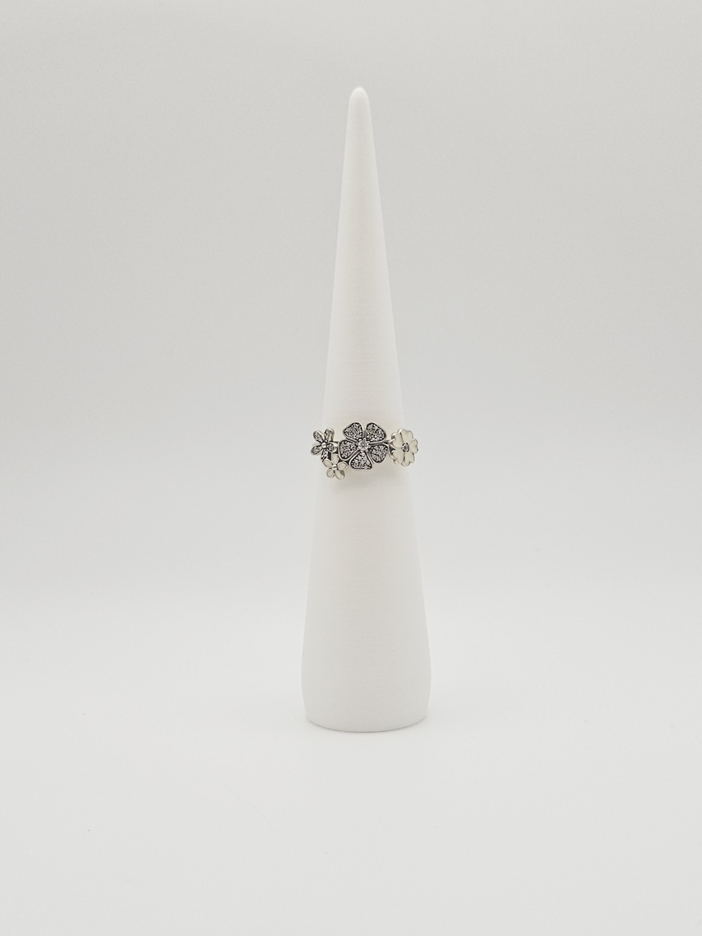Pandora 925 Sterling Silver Shimmering Bouquet Ring - Women Jewelry